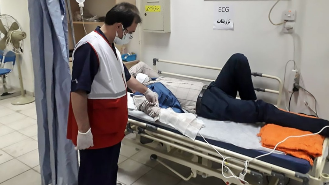 آخرین جزئیات خدمات پزشکی و درمانی به زائران ایرانی حج تمتع: 300 مورد ویزیت تخصصی و حدود 750 مورد خدمات پاراکلینیکی ارائه شد